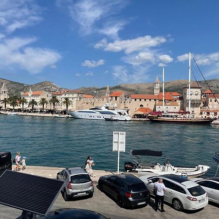 Vila Liza Bed & Breakfast Trogir Ngoại thất bức ảnh