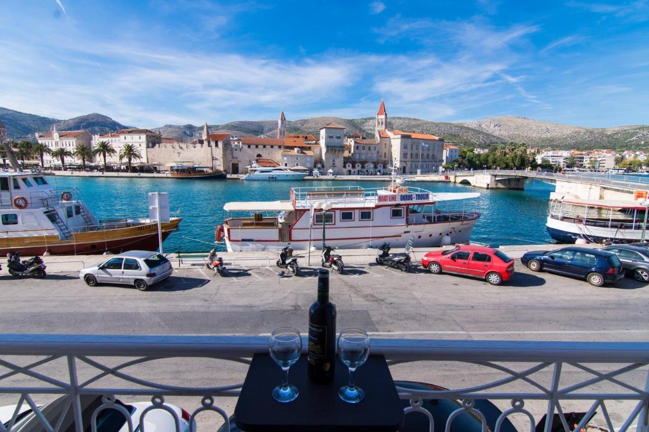 Vila Liza Bed & Breakfast Trogir Ngoại thất bức ảnh