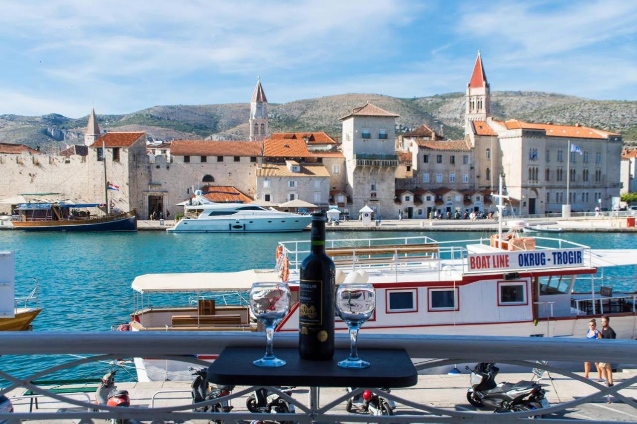 Vila Liza Bed & Breakfast Trogir Ngoại thất bức ảnh