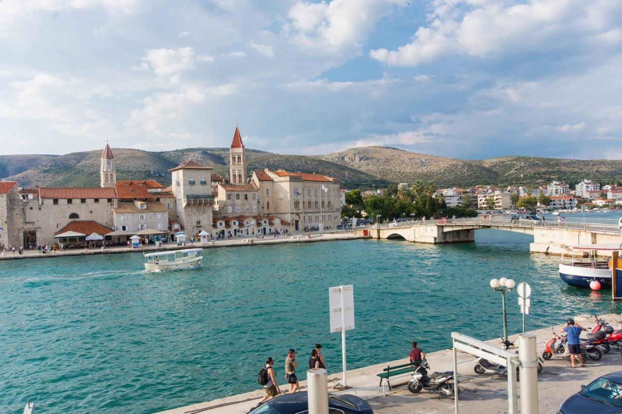 Vila Liza Bed & Breakfast Trogir Ngoại thất bức ảnh